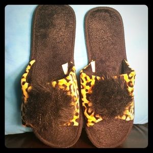 Cheetahs Print Slippers